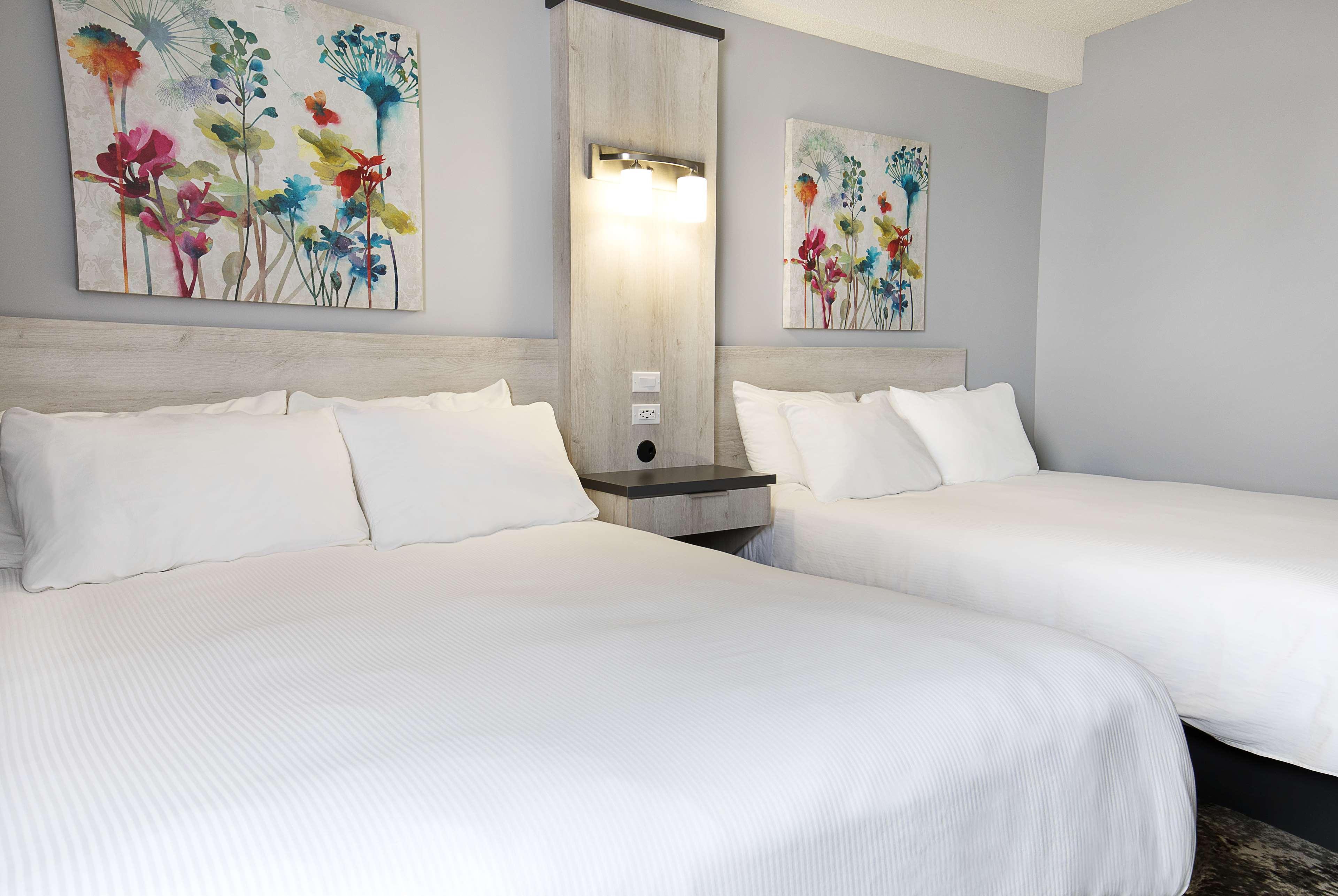 Travelodge By Wyndham Hotel