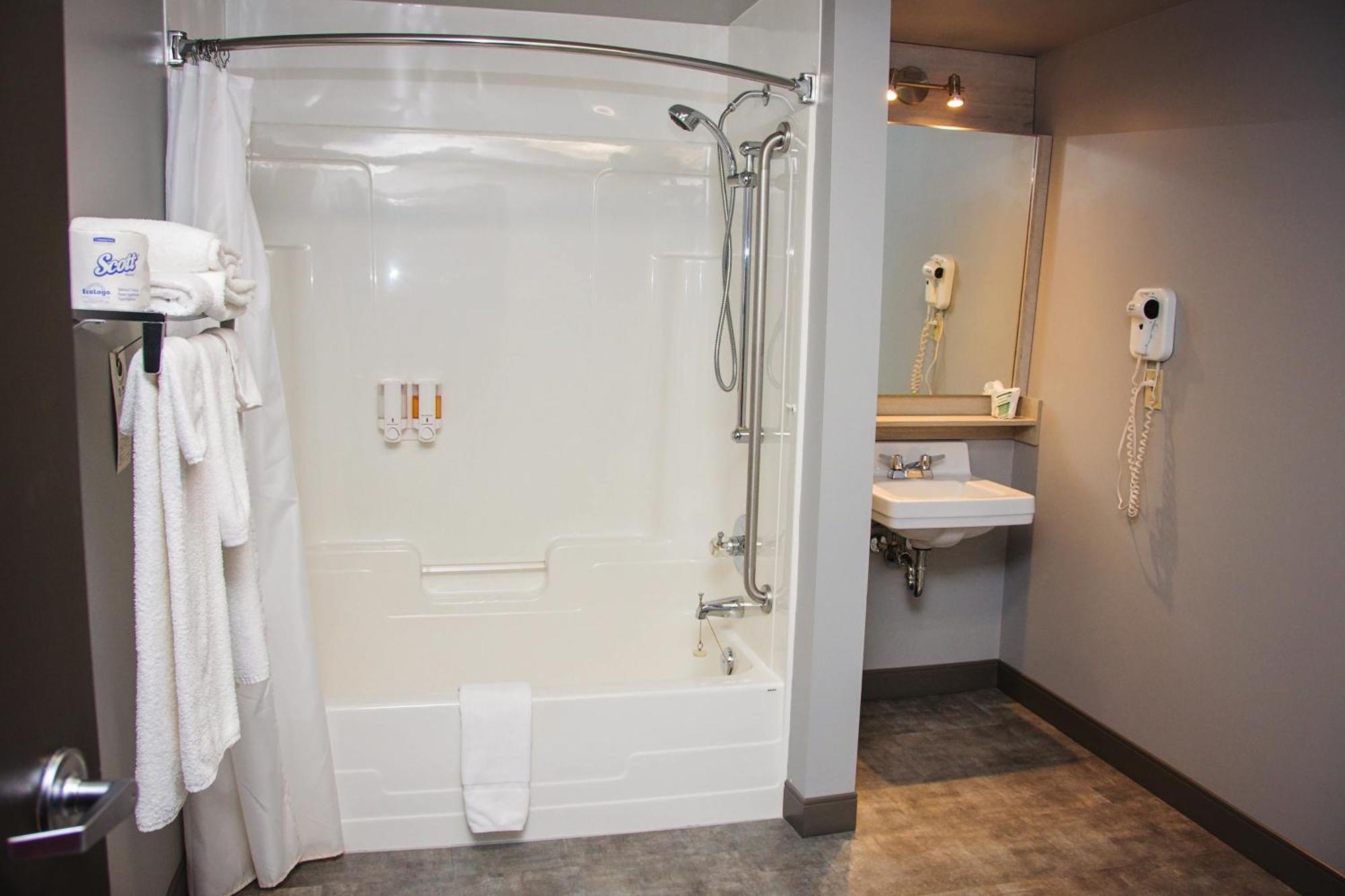 Travelodge By Wyndham 3*