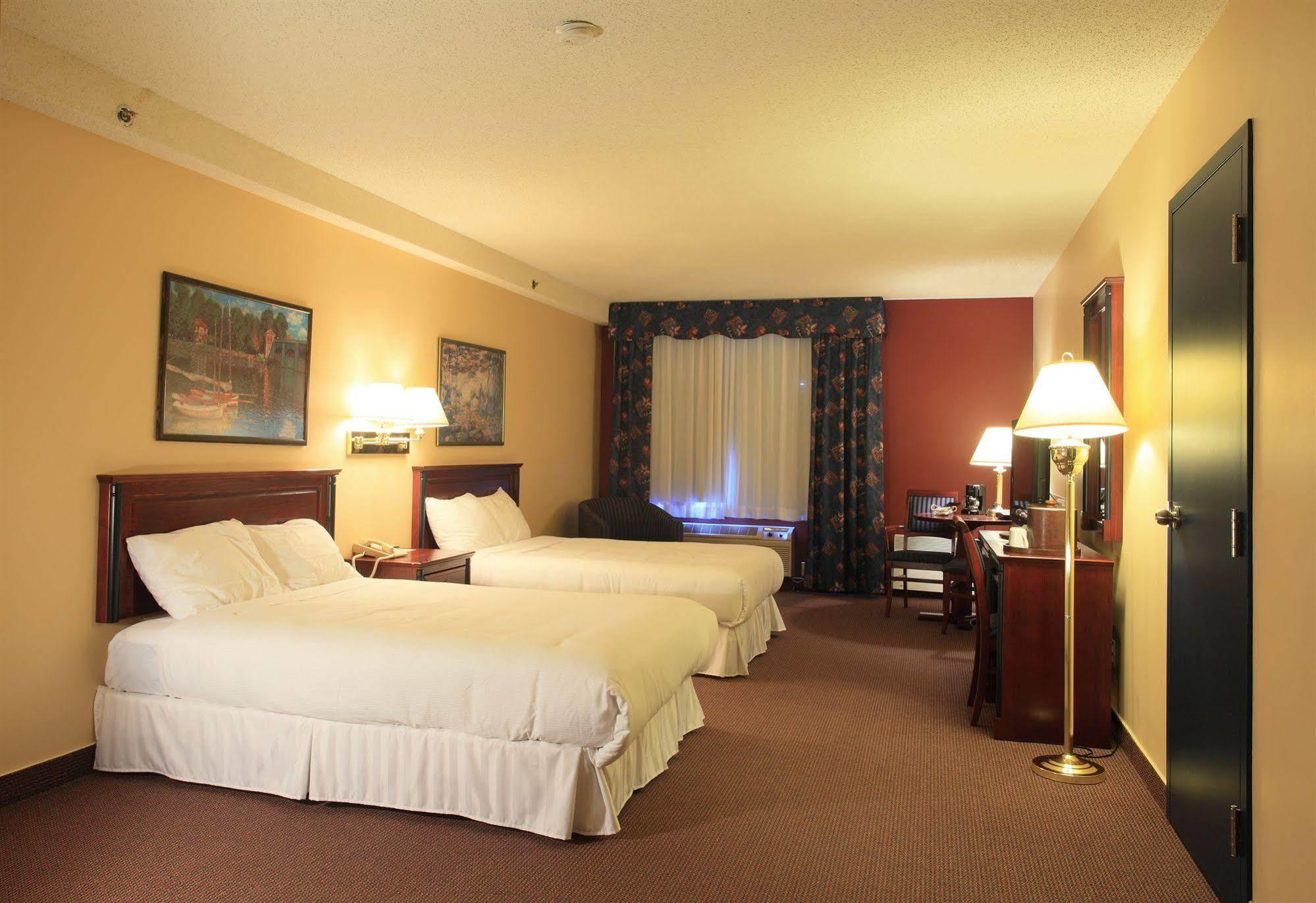 Travelodge By Wyndham Hotel 3*
